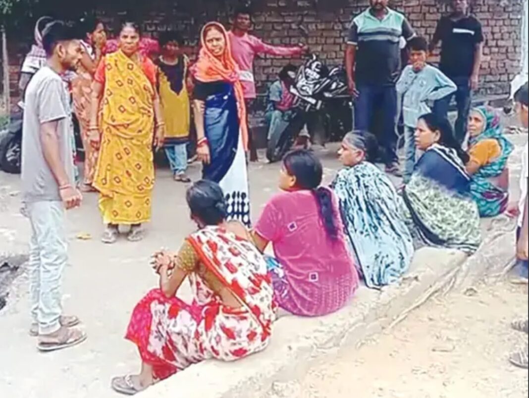 मरीन-ड्राइव बनाने 295 घरों को तोडऩे का नोटिस