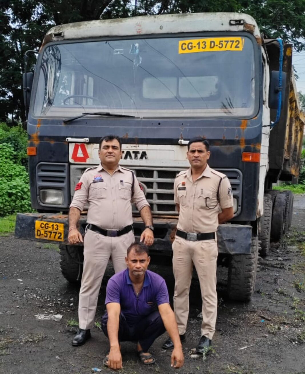 कोतरारोड़ पुलिस ने की पड़ोसी की धोखाधड़ी उजागर, पड़ोसी के ट्रेलर नम्बर से वाहन चला रहा था आरोपी