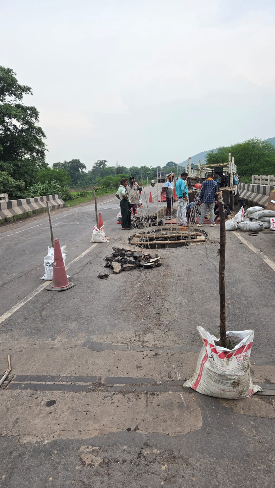 राष्ट्रीय राजमार्ग-49: बोराई नदी पुल क्षतिग्रस्त, 45 दिन तक यातायात रहेगा प्रतिबंधित