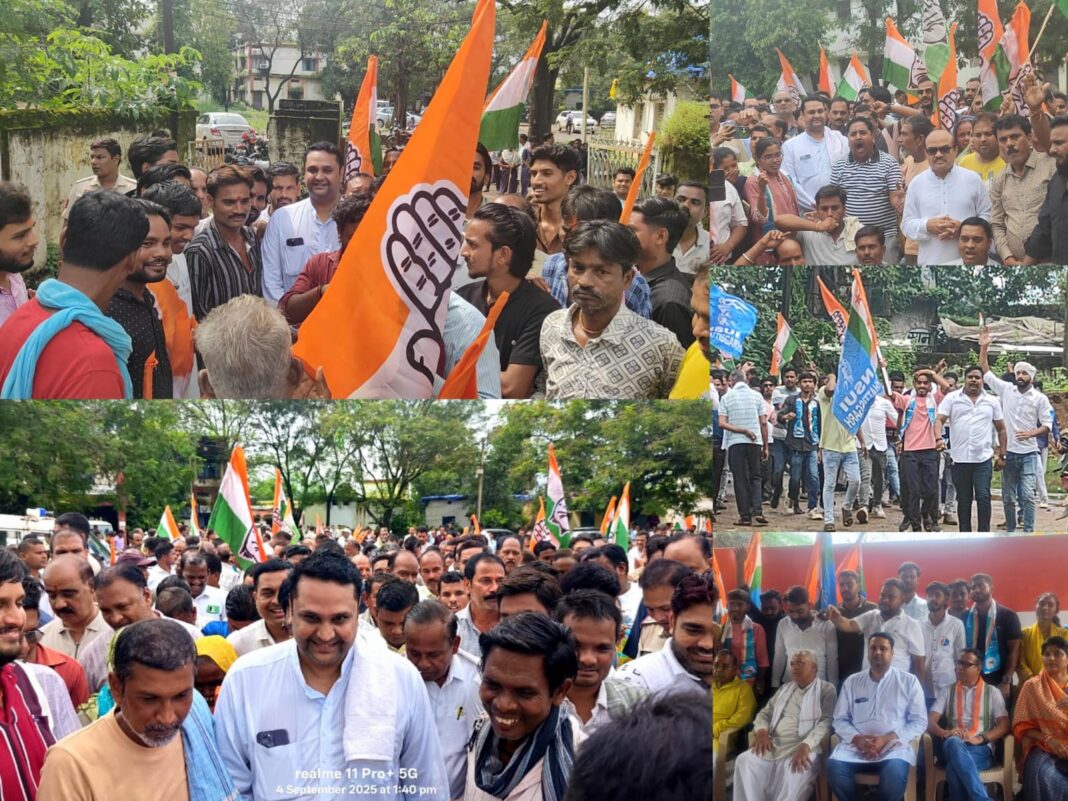 उमेश पटेल के नेतृत्व में खाद संकट पर खरसिया कांग्रेस का हल्ला बोल, हजारों किसानों के साथ घेरा तहसील