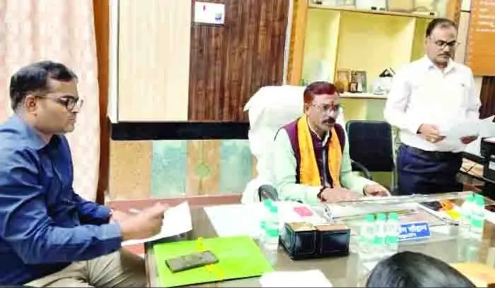 सावित्री देवी जिंदल सेतु व ओमप्रकाश जिंदल मार्ग का नामकरण निरस्त, एमआईसी की बैठक में नौ प्रस्ताव पारित