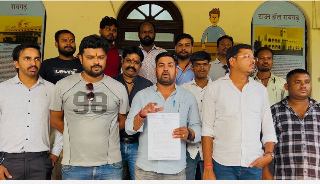 नगर निगम बना भ्रष्टाचार का केंद्र, लाखों के रोड लाइट,घटिया डामर सड़क सहित कई कारनामे