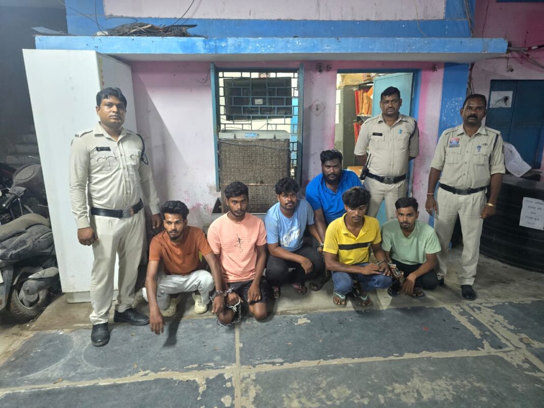 झगड़ालू तत्वों पर जूटमिल पुलिस की सख्त कार्रवाई जारी, छह व्यक्तियों पर प्रतिबंधक कार्रवाई कर भेजा जेल