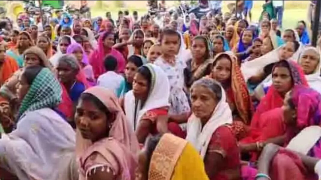 अडानी कंपनी की प्रस्तावित धर्मजयगढ़ पुरंगा कोयला खदान का ग्रामीणों ने किया विरोध