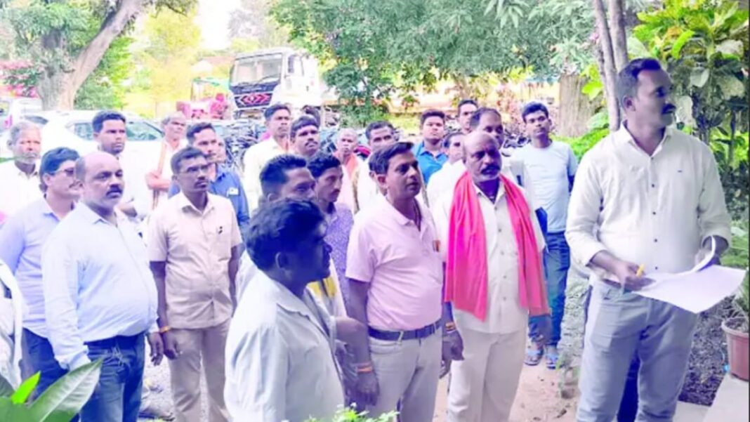 अदानी पुरुंगा कोल ब्लॉक की जनसुनवाई निरस्त करने को लेकर आंदोलन तेज