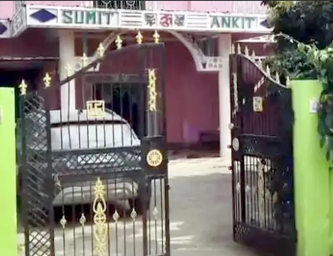 वित्त विभाग के सहायक संचालक के घर चोरी…सूने घर से नकद सहित 4 लाख से अधिक का जेवरात ले भागे चोर