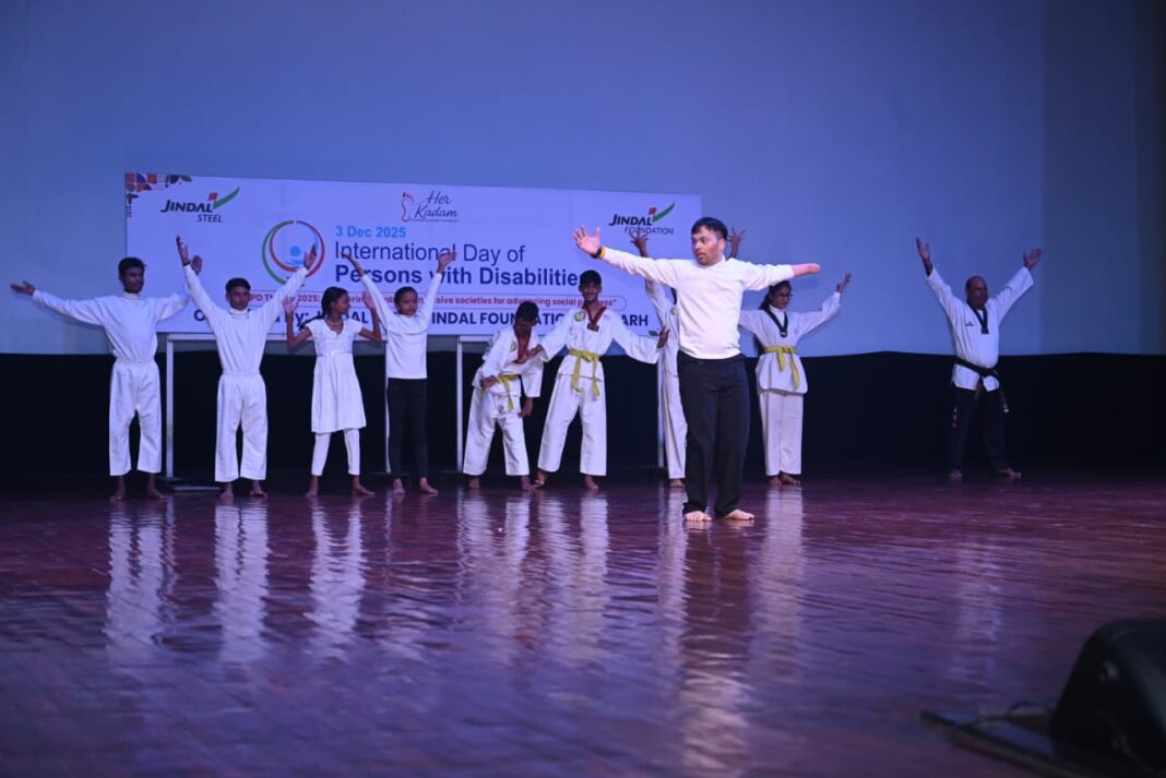 विश्व दिव्यांगजन दिवस पर जिंदल फाउंडेशन द्वारा विशेष बच्चों के लिए भव्य आयोजन