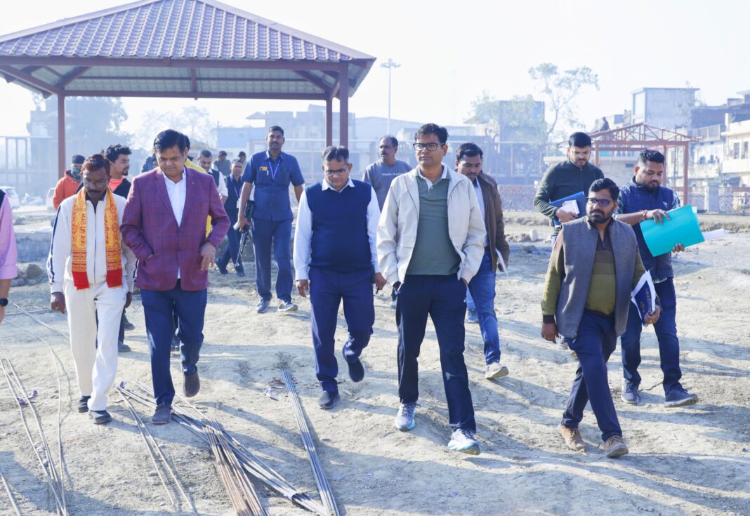 वित्त मंत्री ओपी चौधरी ने शहर में जारी करोड़ों रुपए की परियोजनाओं का किया व्यापक निरीक्षण, कार्यों में प्रगति लाने के निर्देश दिए