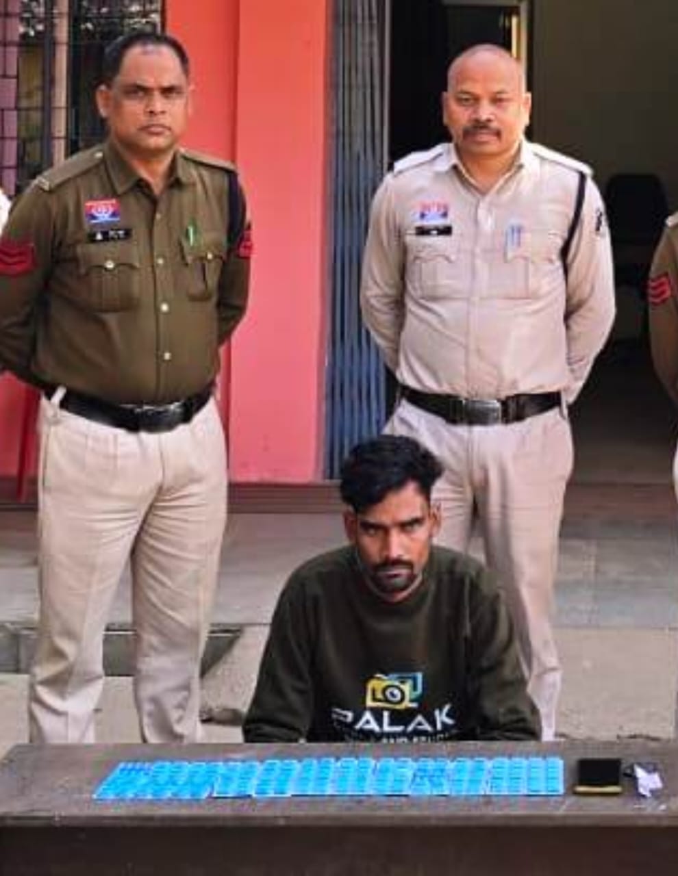 रायगढ़ पुलिस की नशे पर सख्त कार्रवाई, तमनार पुलिस ने नशीली कैप्सूल सप्लाई करने वाले आरोपी को किया गिरफ्तार