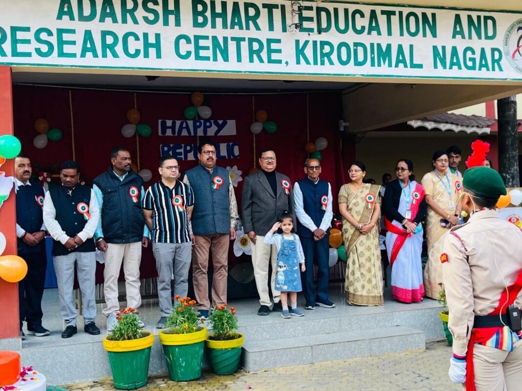 जिन्दल आदर्श ग्राम्य भारती विद्यालय, किरोड़ीमलनगर में आन-बान-शान से लहराया तिरंगा