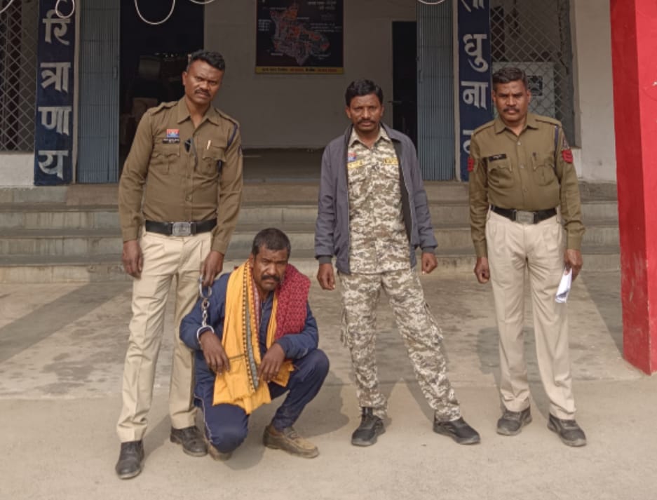 एसएसपी रायगढ़ शशि मोहन सिंह के निर्देश पर लैलूंगा पुलिस की मवेशी तस्कर पर कार्रवाई…मवेशी तस्कर के चंगुल से 08 नग कृषक गौवंश सकुशल मुक्त