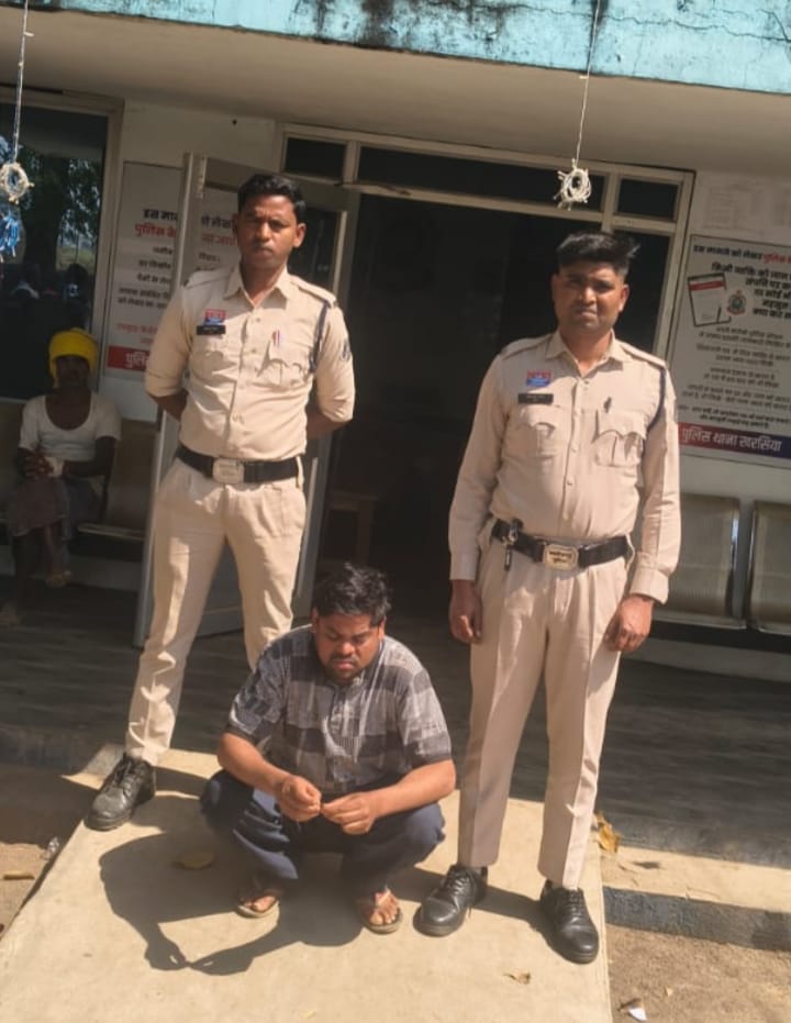 ऑनलाइन क्रिकेट सट्टा पर रायगढ़ पुलिस की एक और बड़ी कार्रवाई — खरसिया पुलिस ने सट्टा खाईवाल मुकेश अग्रवाल को किया गिरफ्तार