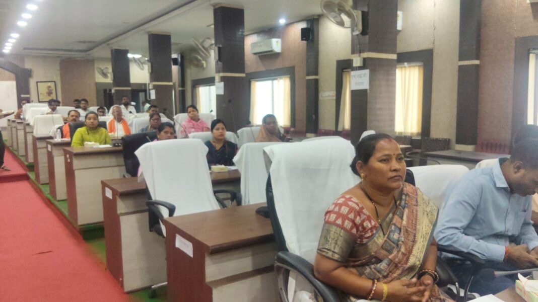 नगर निगम में वार्ड समितियों का गठन, दो अध्यक्ष निर्वाचित…सभापति डिग्री लाल साहू एवं पार्षद आशीष ताम्रकार बने समिति के अध्यक्ष