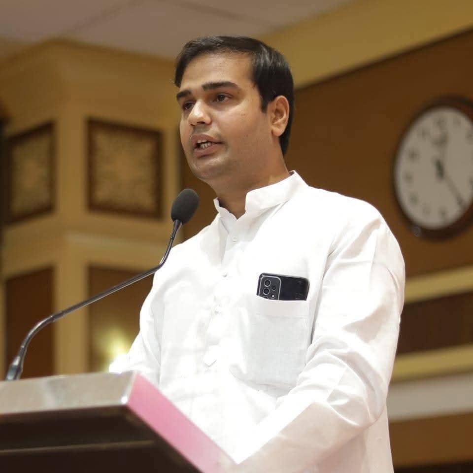 औद्योगिक लापरवाही पर फूटा गुस्सा युवा कांग्रेस कल करेगी तालाबंदी हादसों में मौतों से उबाल…..बार-बार हादसे जुर्माने के बाद भी नहीं सुधर रहे उद्योग…. विभागीय सुस्ती पर उठे सवाल…. श्रमिक सुरक्षा बना बड़ा मुद्दा